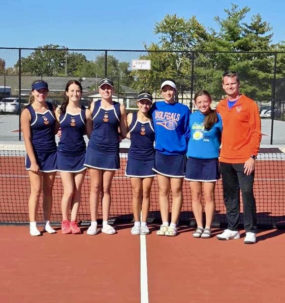 Wolfgals take on the Tennis State Tournament